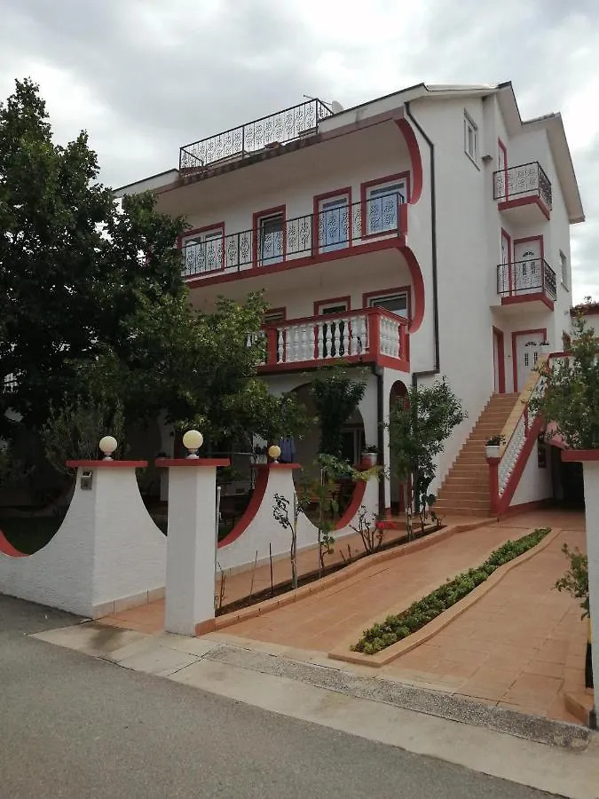 Apartmani Nina Crikvenica 0*,