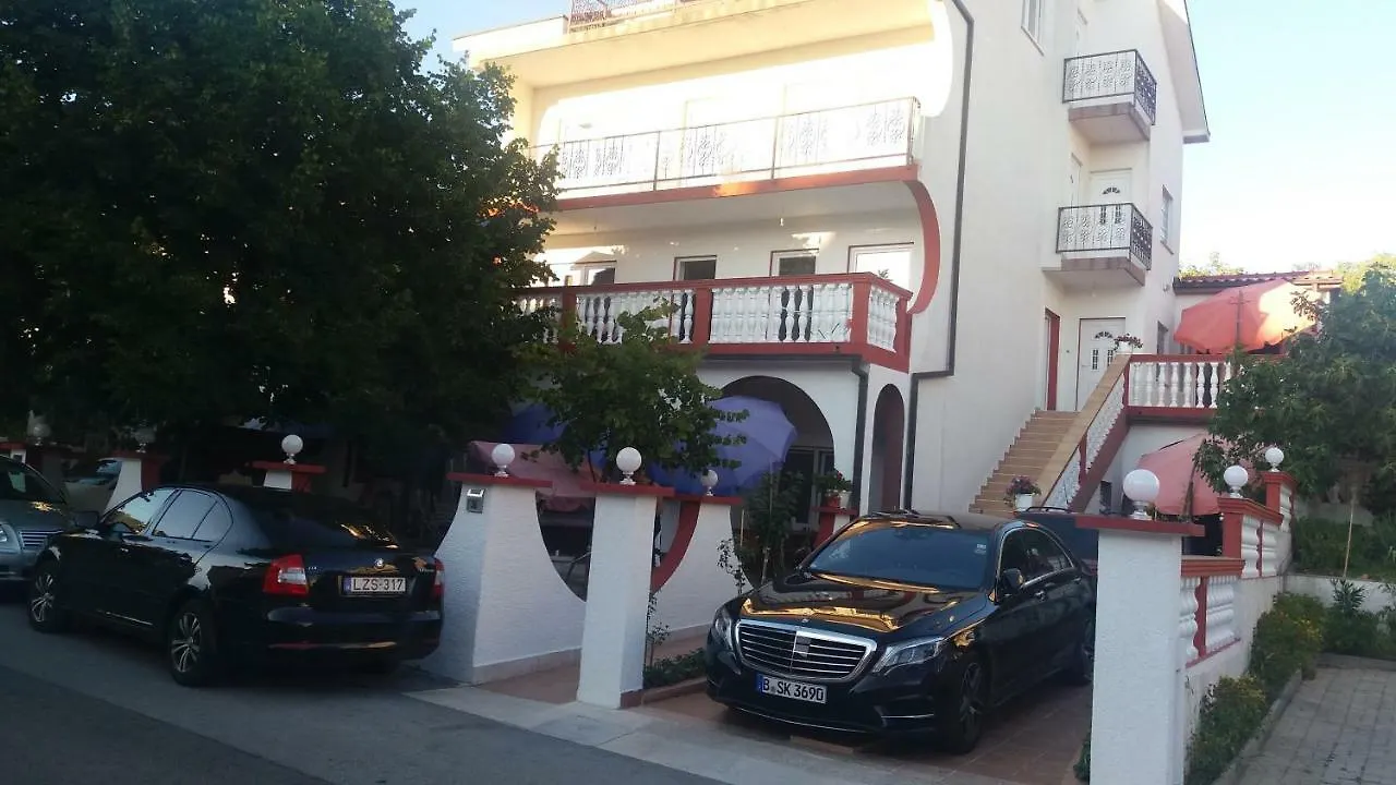 Apartmani Nina 크리크베니카 크로아티아